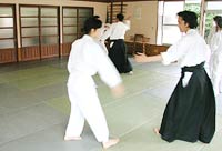 �I