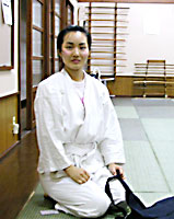 �I