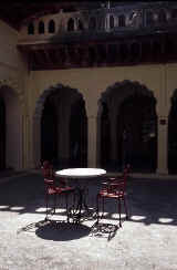 tab_chair2